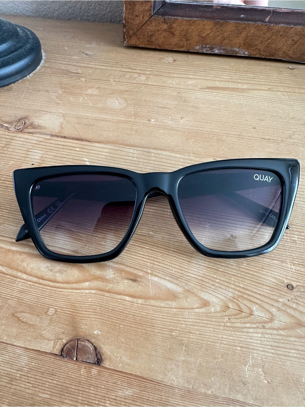 Quay Australia Black Cat-Eye Sunglasses with Gradient Lenses